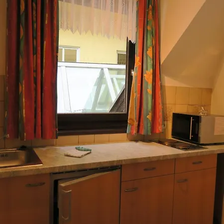 Mosser Zentrum Mit Parkplatz Apartament Villach