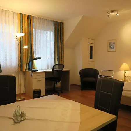 Mosser Zentrum Mit Parkplatz Apartament *