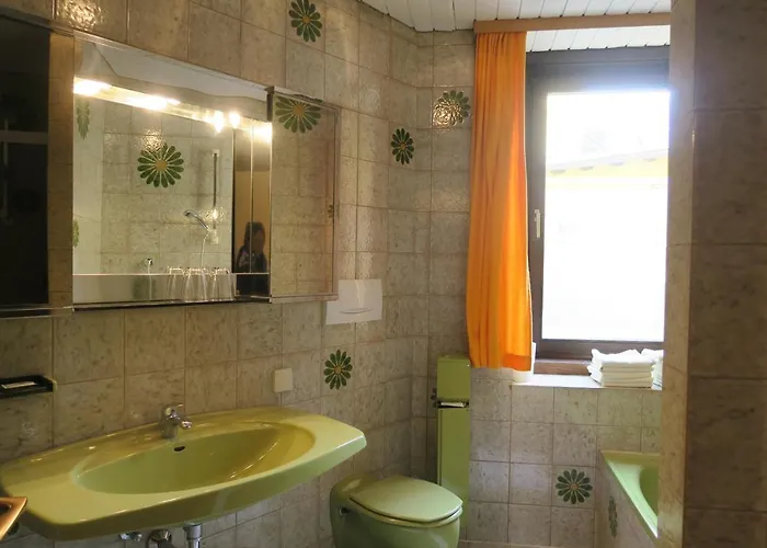 Mosser Zentrum Mit Parkplatz 아파트